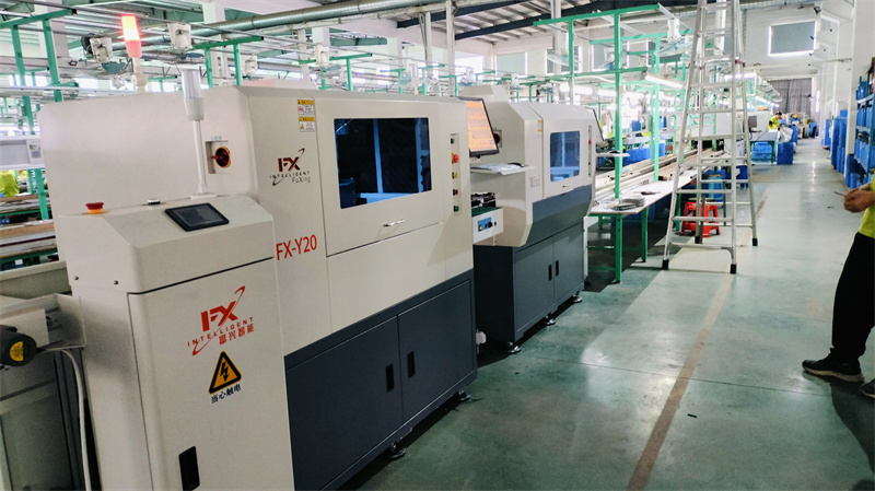 探秘自動插件機：為何成為電子產(chǎn)業(yè)新寵？